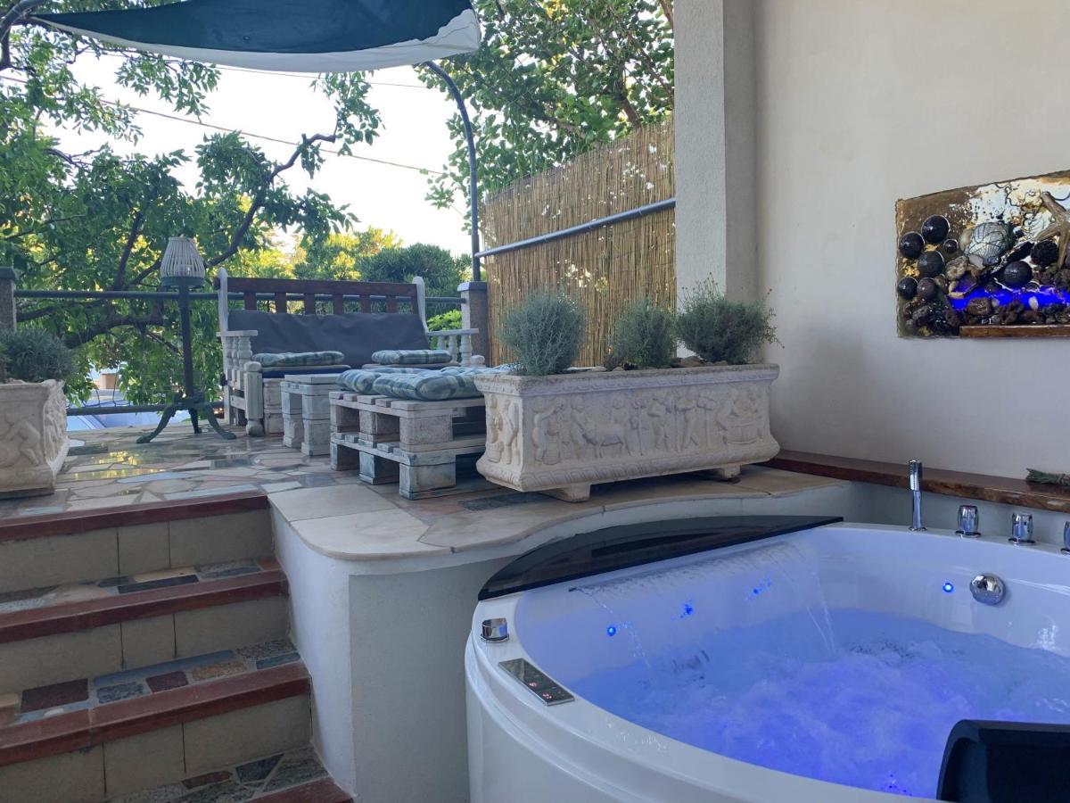 דוגי ראט Sunrise Luxury Apartments - U2Adria מראה חיצוני תמונה